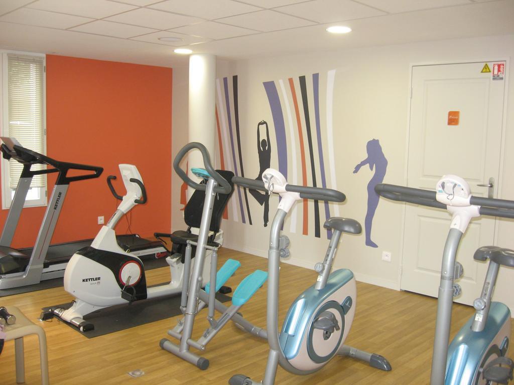 Domitys Le Parc Balsan Lejlighedshotel Châteauroux Eksteriør billede